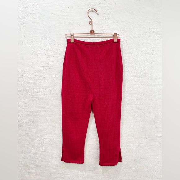 House Of CB Abigail Cherry Knit Capri Trousers - Picture 5 of 5